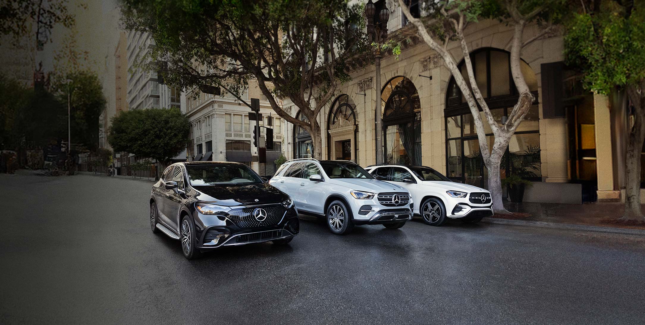 Luxury Cars - Sedans, SUVs, Coupes & Wagons | Mercedes-Benz Canada