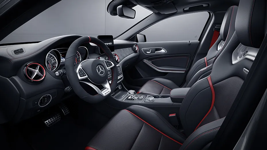 GLA45W4 MercedesBenz