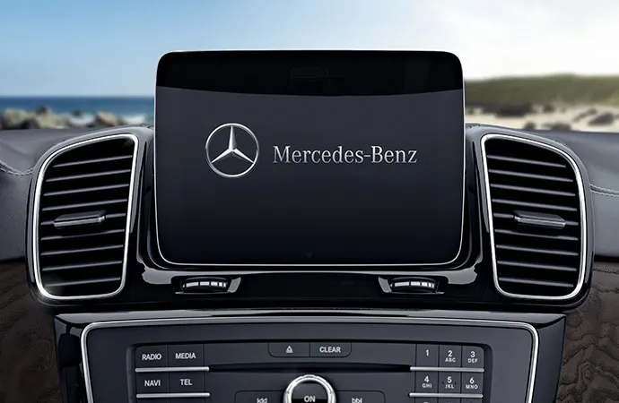 GLS SUV Technology