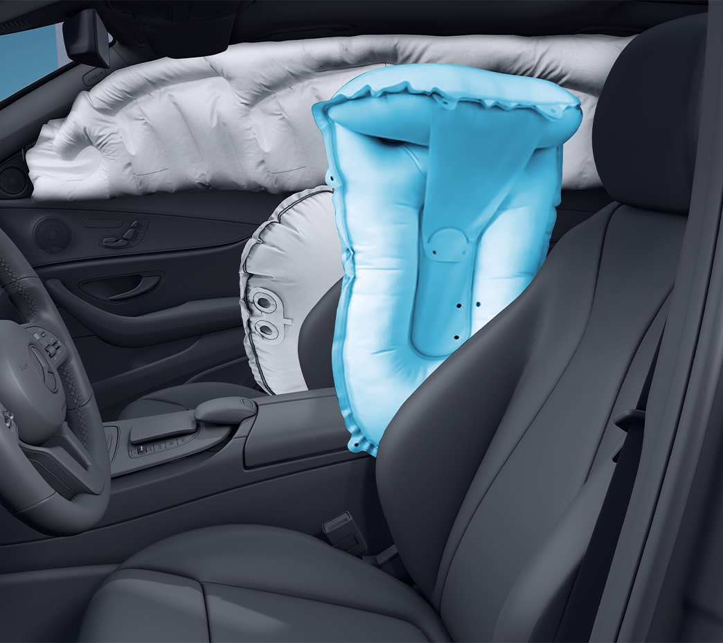 Les systèmes de retenue de pointe à bord du CLE incluent un innovant coussin gonflable entre le conducteur et le passager avant.