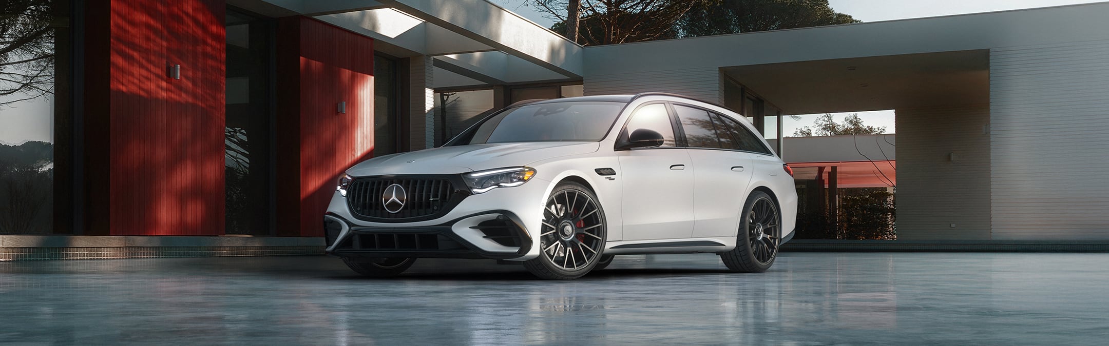 MBCAN-2026-AMG-E53-WAGON-CH-1-1-DR.jpg