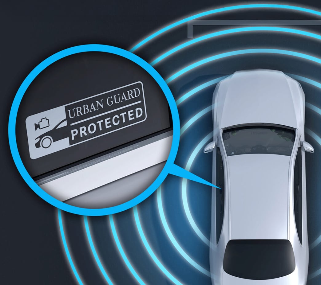 GUARD 360° is like a virtual watchdog when you're away from your parked GLC. If it senses that your car gets bumped, it can even take photos with the car's standard exterior cameras.
