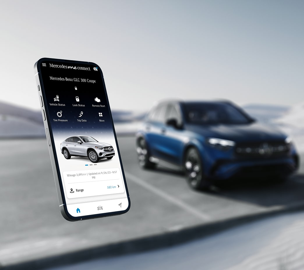 One of many benefits of the Mercedes-Benz app, a Digital Vehicle Key lets you unlock and drive your GLC via your Apple® iPhone or Watch.