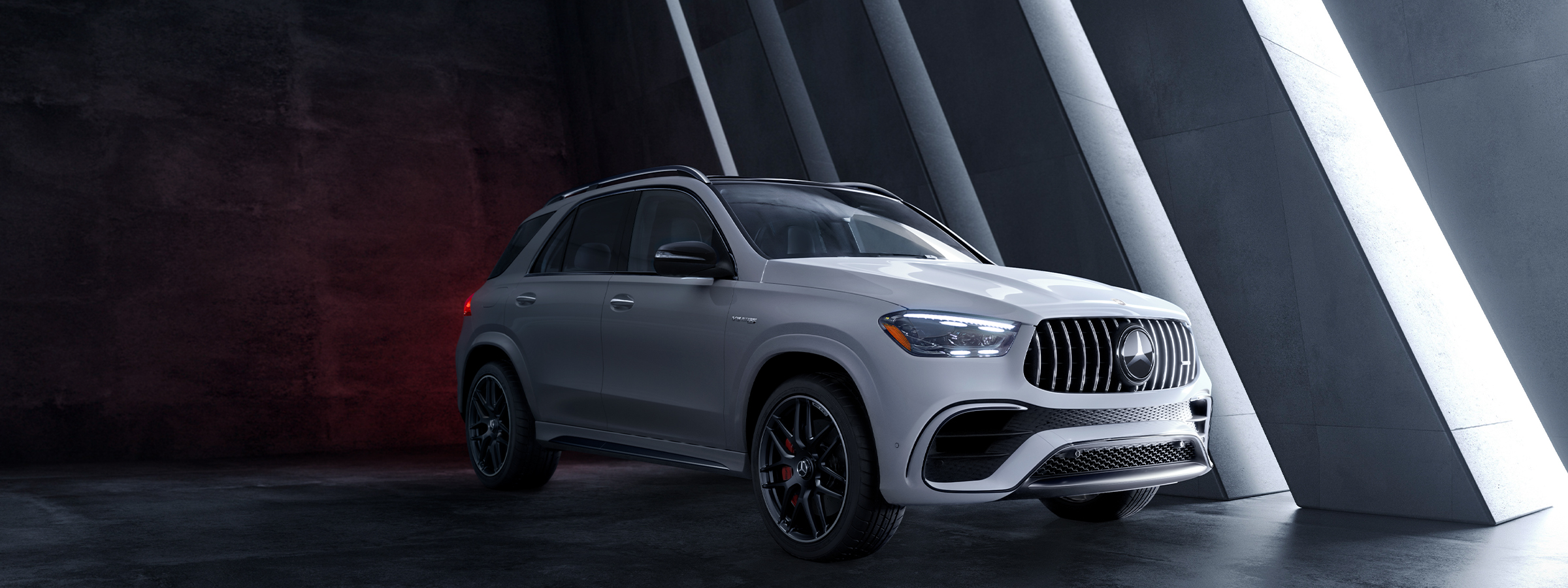 The Mid-Size AMG GLE SUV | Mercedes-Benz Canada