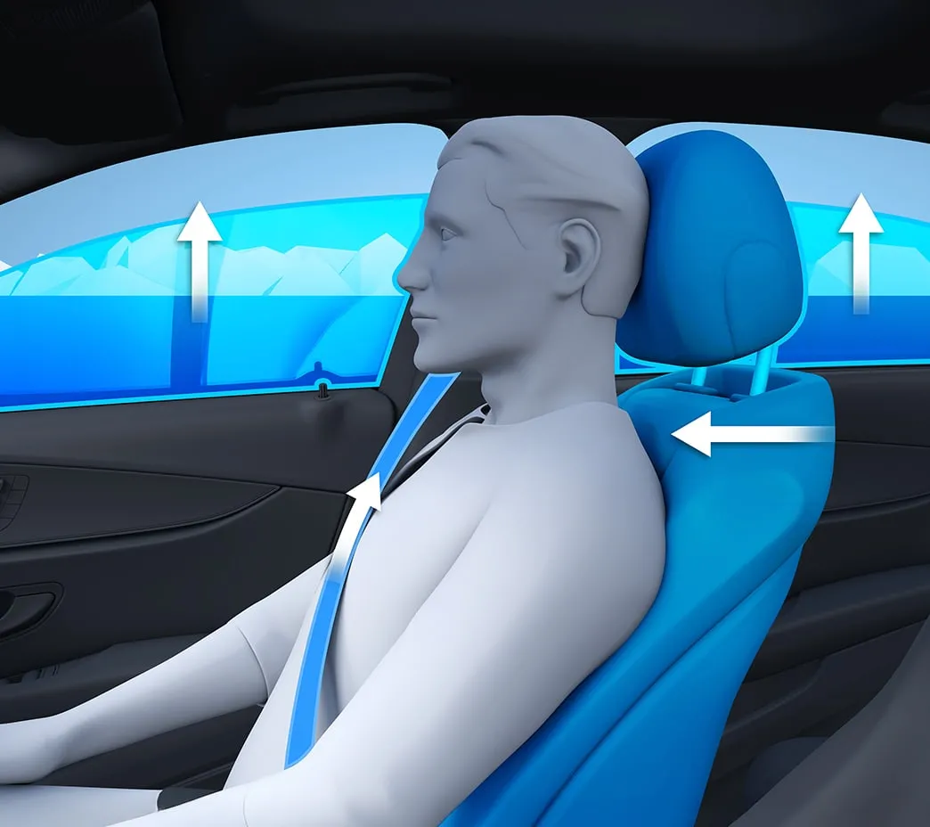 Un GLS peut commencer à vous protéger avant qu’une collision n’ait lieu. PRE-SAFE peut ajuster les ceintures et les sièges avant, fermer le toit ouvrant et même aider à préserver votre ouïe dans les secondes précédant l’impact.