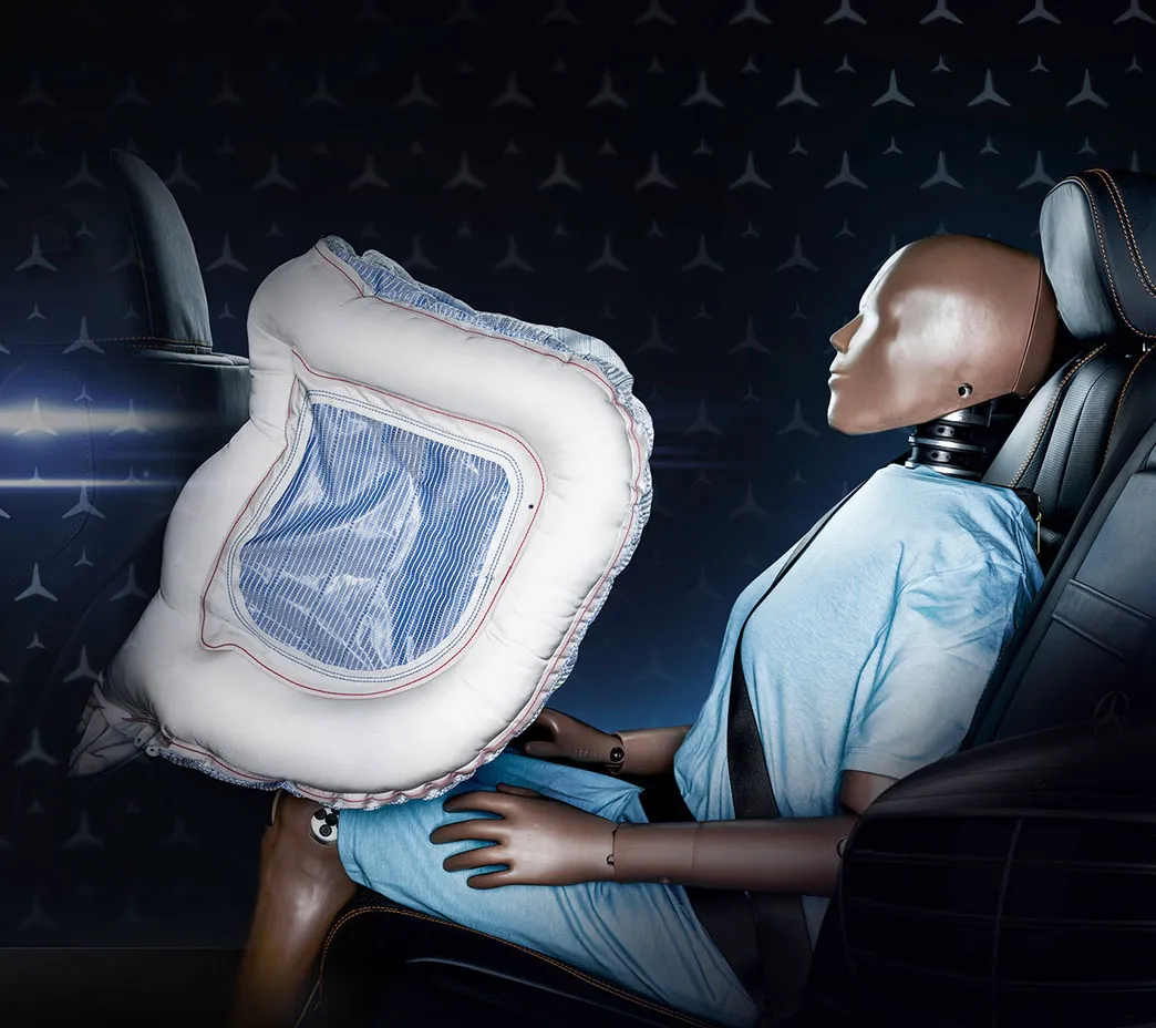 Long a pioneer in restraint systems, today's S-Class includes an air bag between the driver and front passenger. Frontal air bags are even standard for the rear cabin.