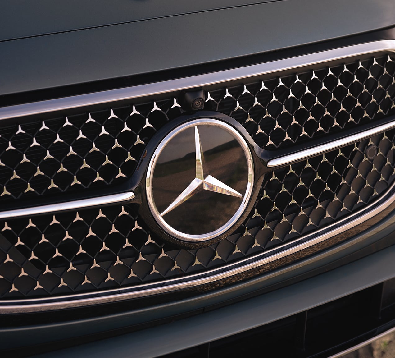 Star-pattern grille