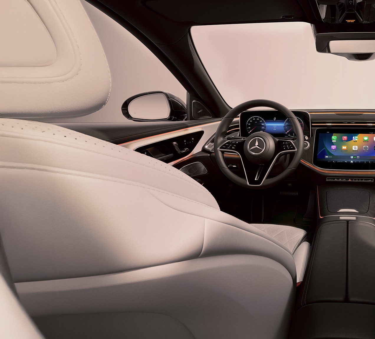 Wraparound cockpit