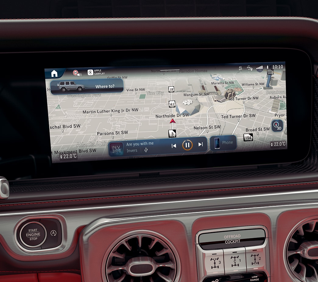 Mercedes-Benz User Experience