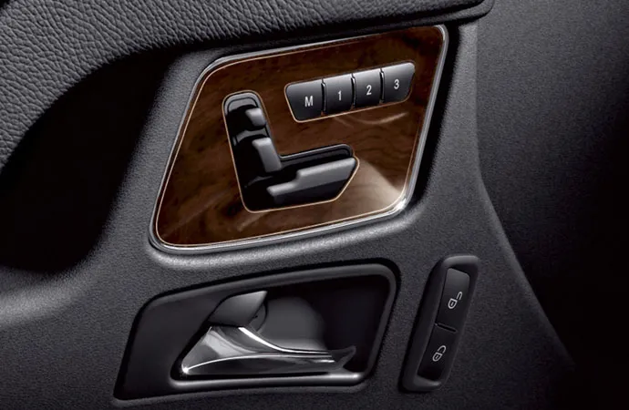 2018 G-Class Technology