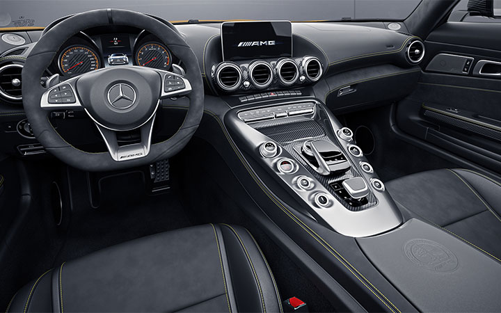 2018-Mercedes-AMG-GT-C-Roadster-Design