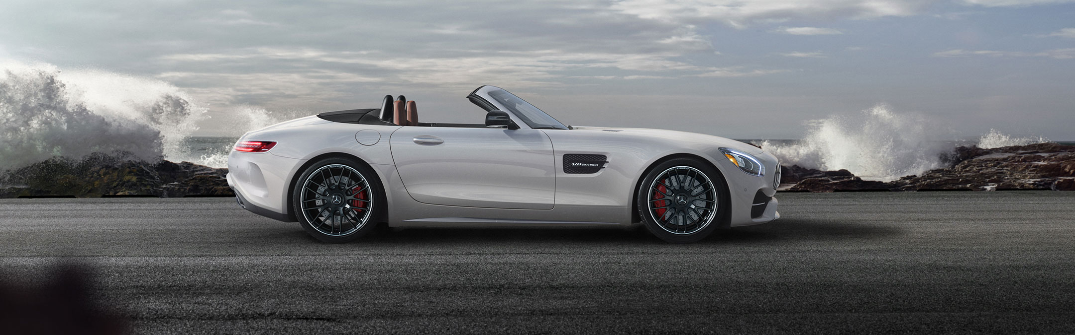 2018-Mercedes-AMG-GT-C-Roadster-Innovation