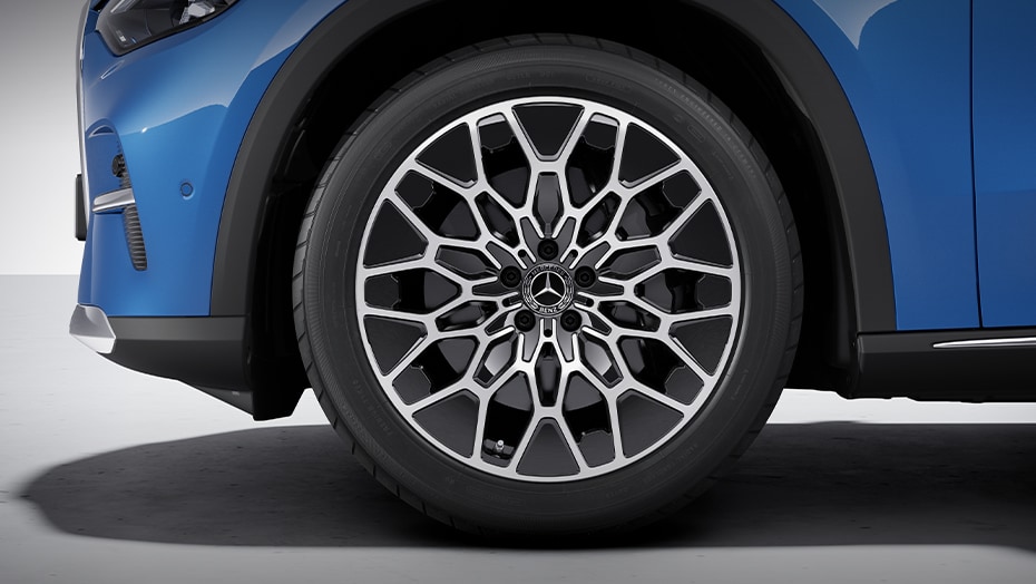 20-inch multispoke wheels, bicolour